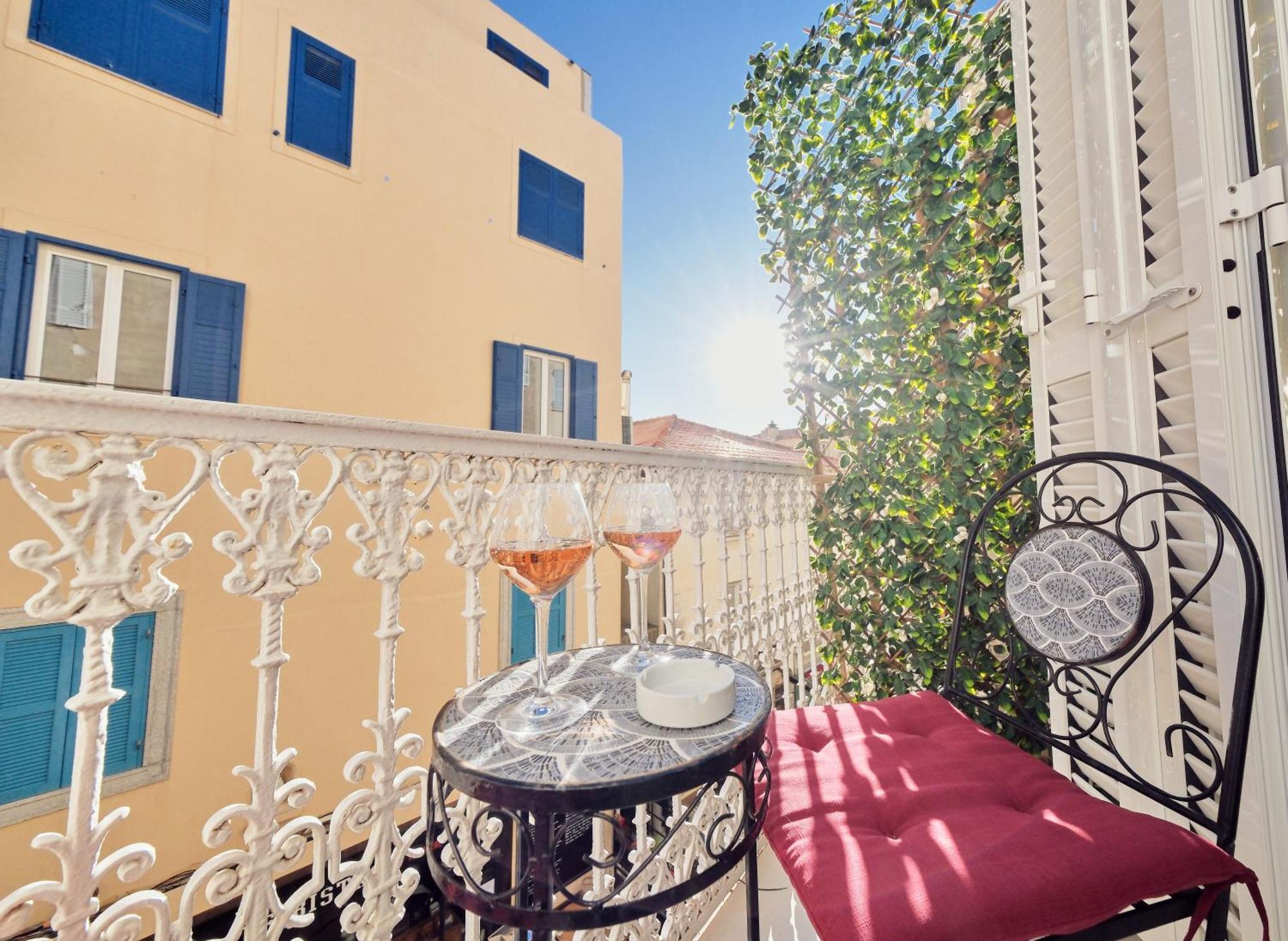 Le Magnolia Hotell Calvi  Exteriör bild