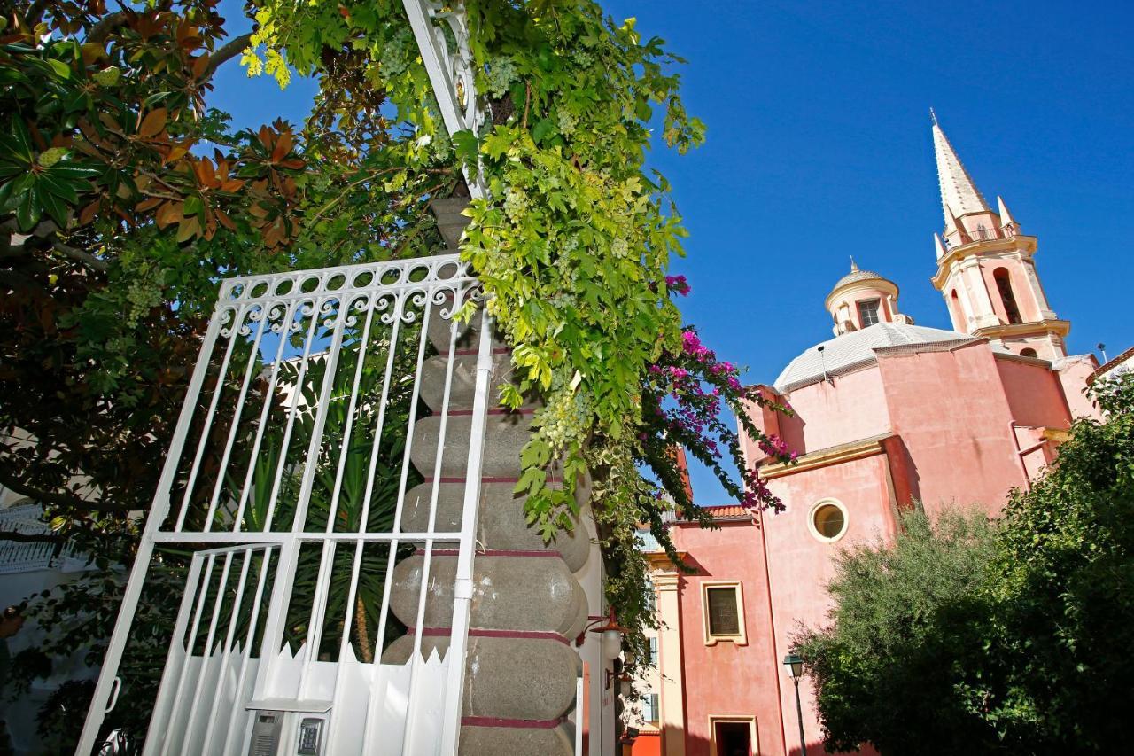 Le Magnolia Hotell Calvi  Exteriör bild